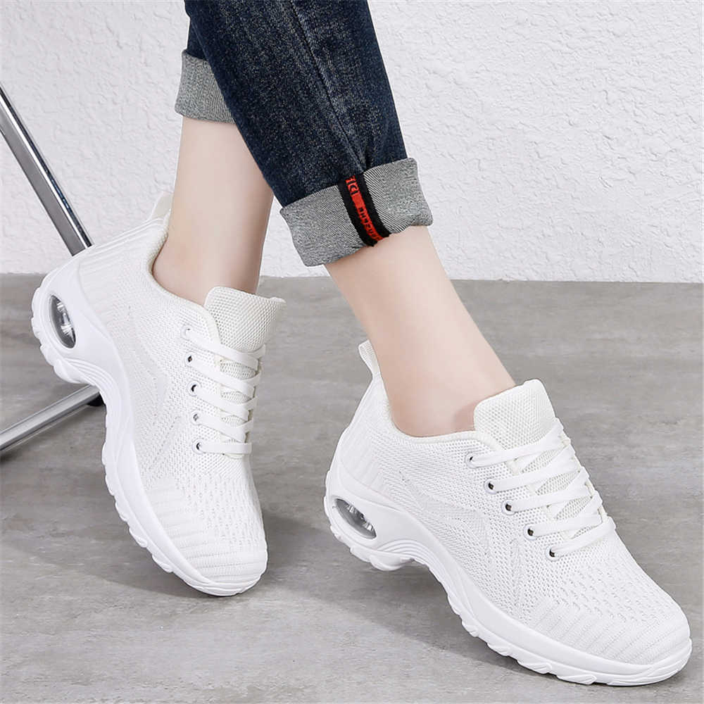 Thick-heeled High Performance  - Sewing Technology のレビューと価格