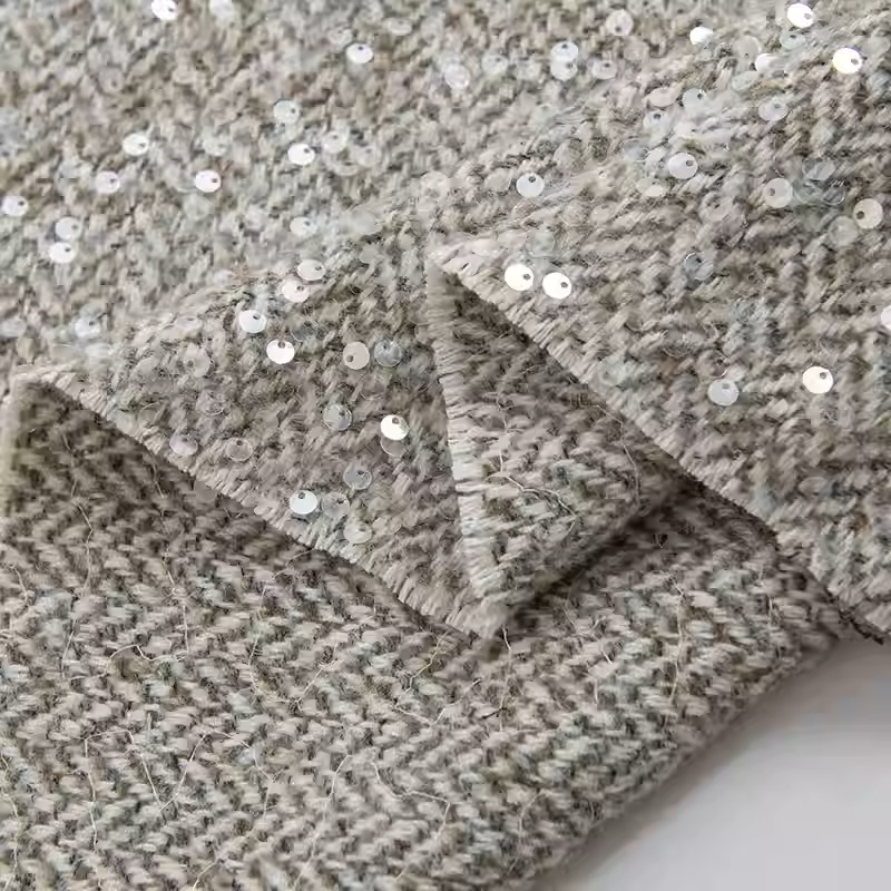 Light Grey With Sequin Yarn-Dy - Sewing Tweed のレビューと価格