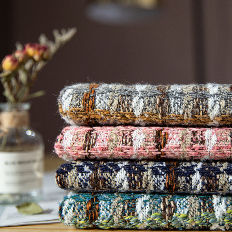 Plaid Tweed Fabric  By The Met - Sewing Tweed のレビューと価格