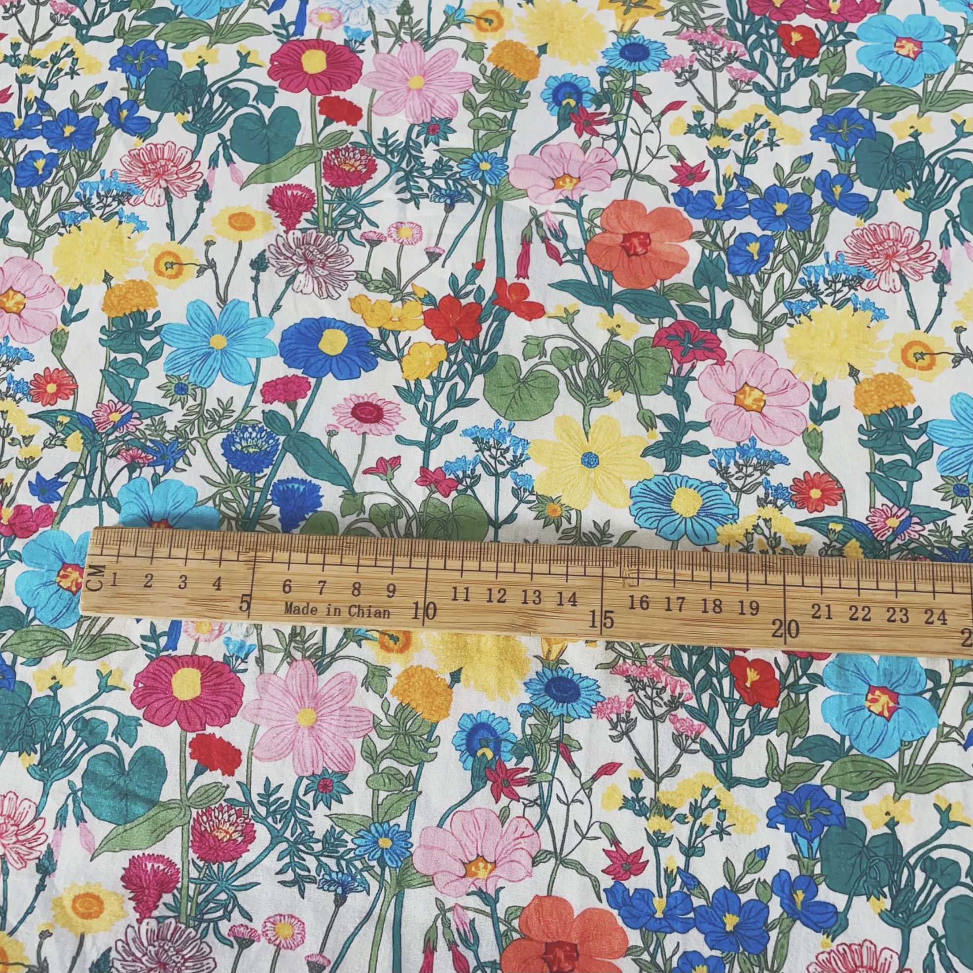 Vintage Floral Printed Cotton  - Vintage Sewing Textile のレビューと価格